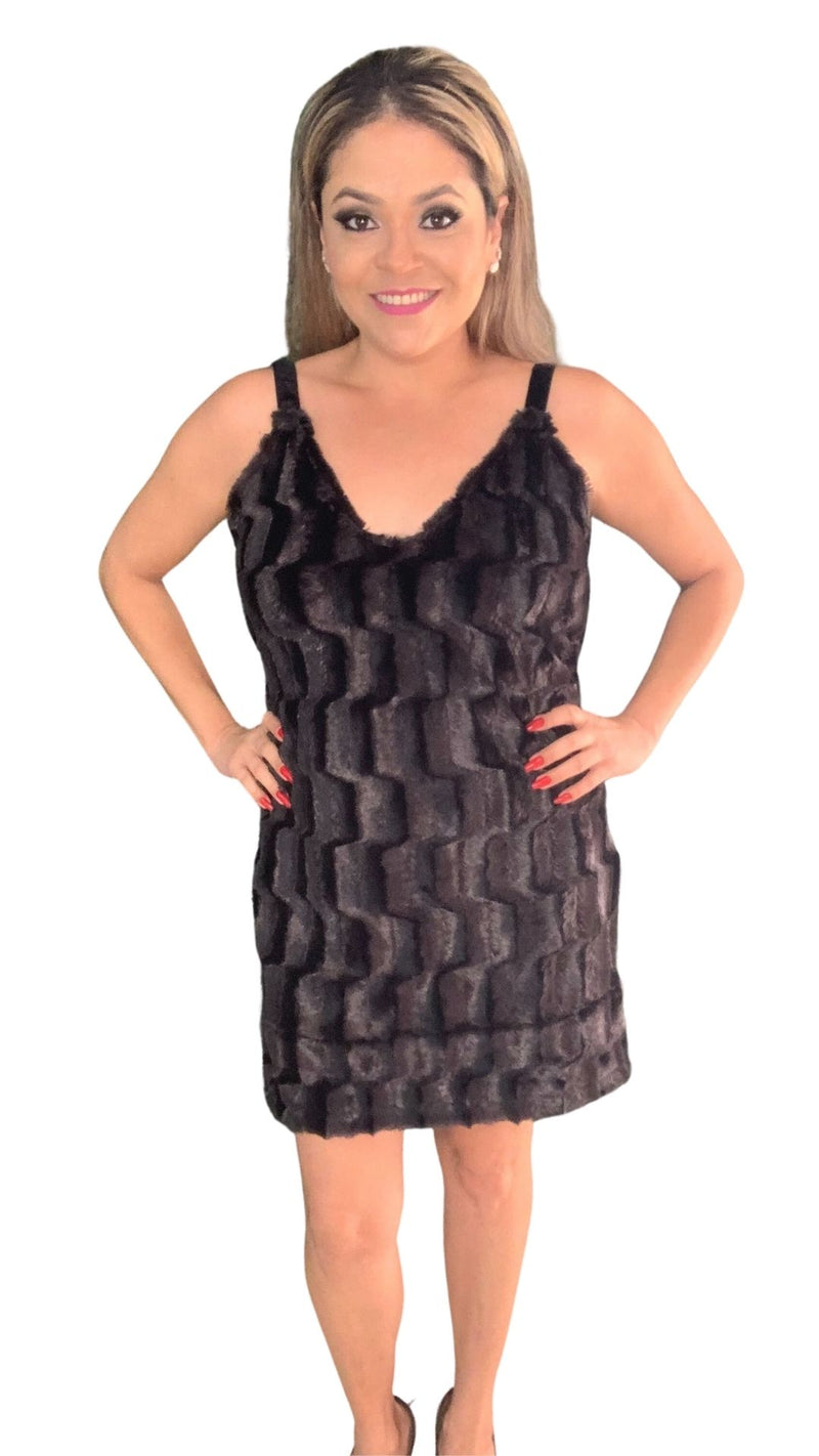 Vestido Em Pelo Curto 3D Preto